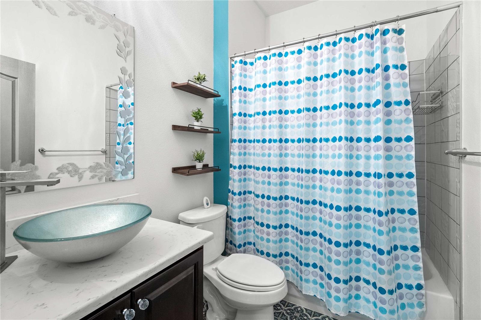 ABBEY GLEN I A-E - Residential