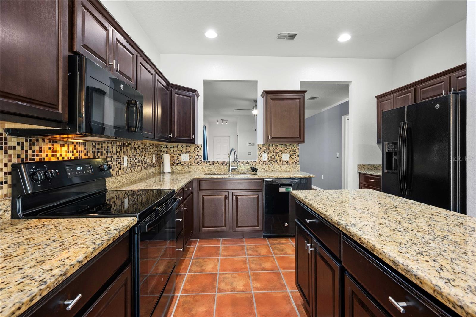 ABBEY GLEN I A-E - Residential