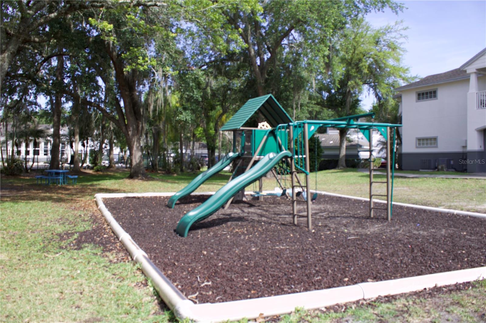 SUNSET LAKE CONDOMINIUM - Residential