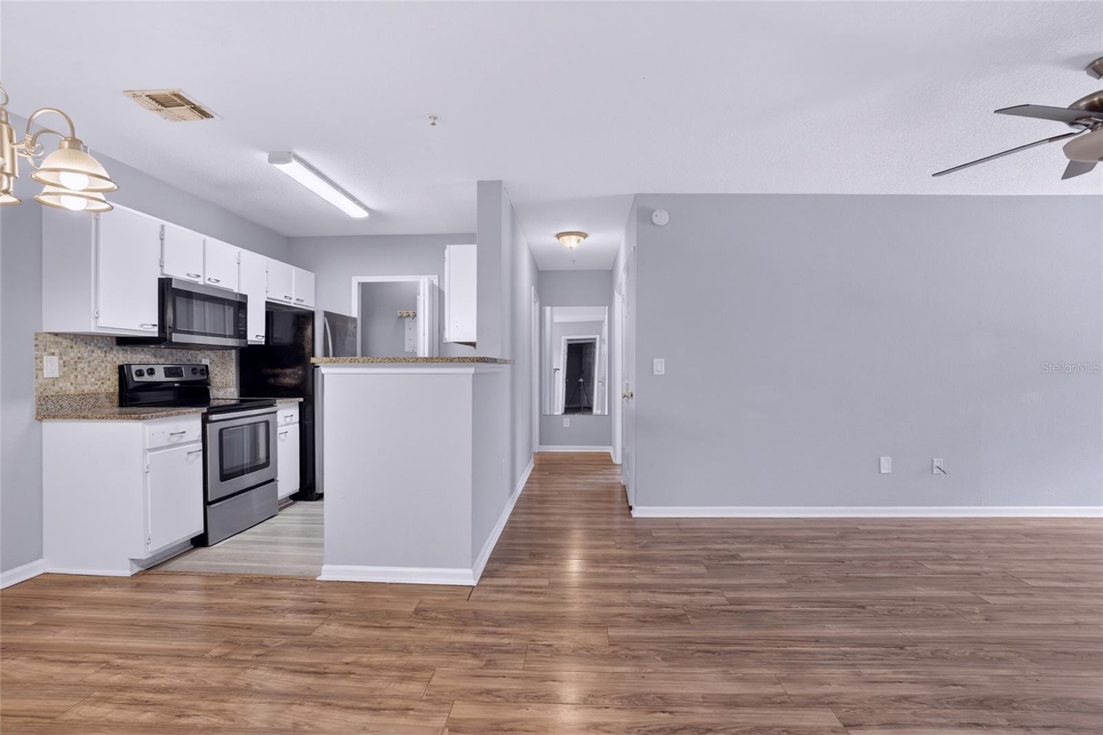 SUNSET LAKE CONDOMINIUM - Residential