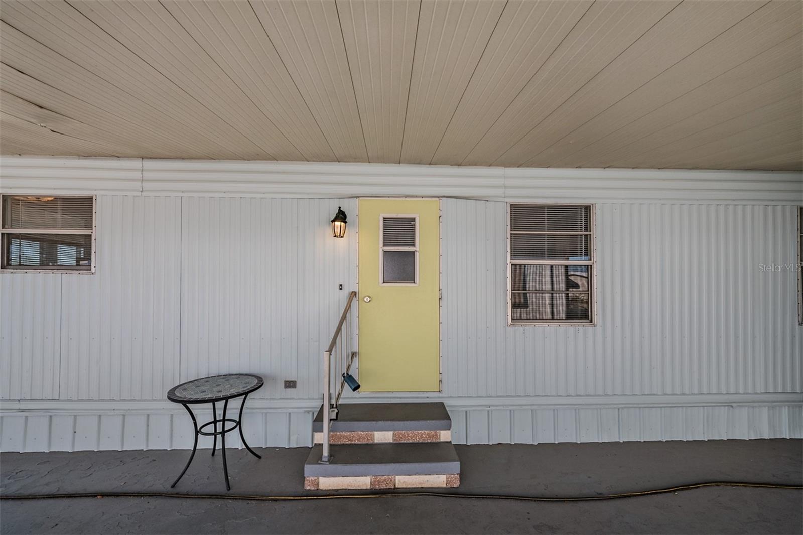 SHADOW BROOK MOBILE HOME - Residential