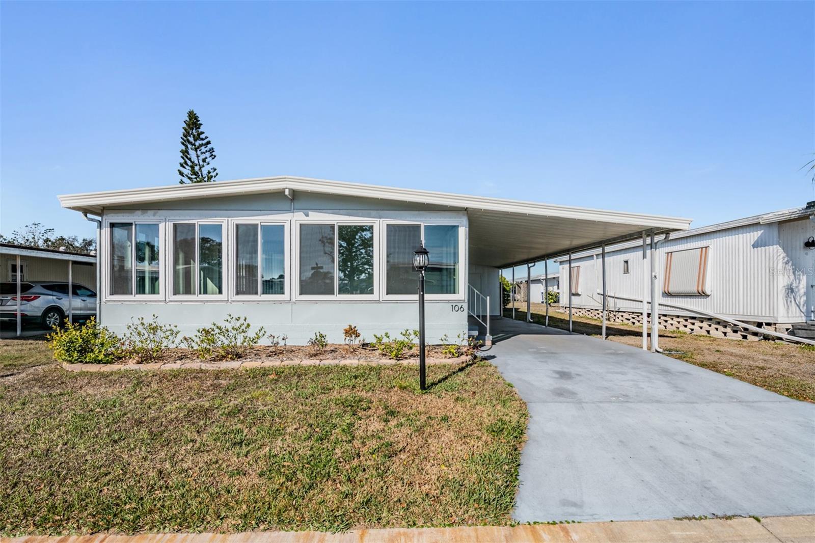 SHADOW BROOK MOBILE HOME - Residential