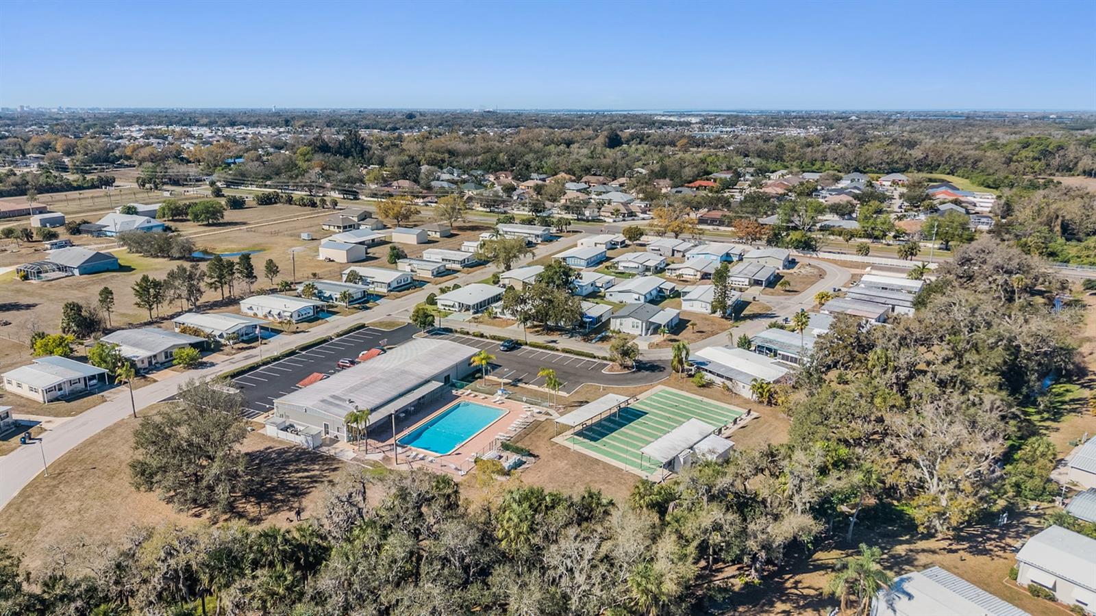 SHADOW BROOK MOBILE HOME - Residential