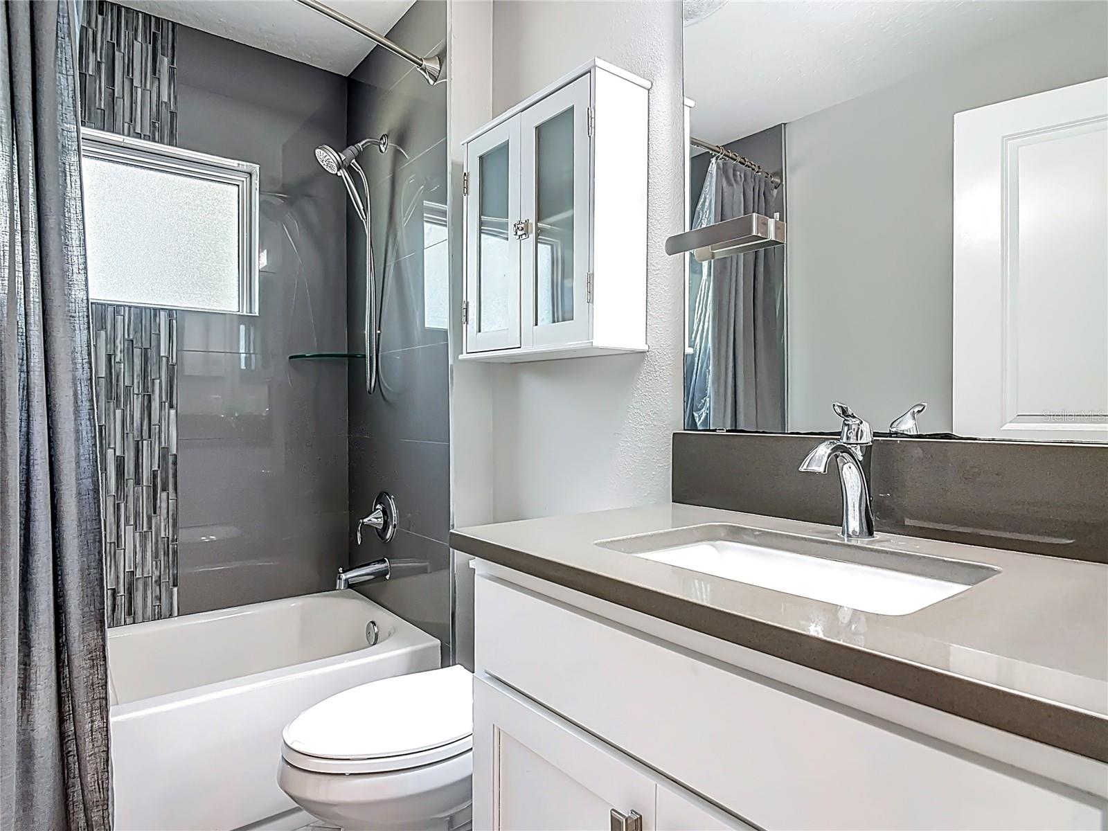 PLANTATION ESTATES UNIT 01 - Residential