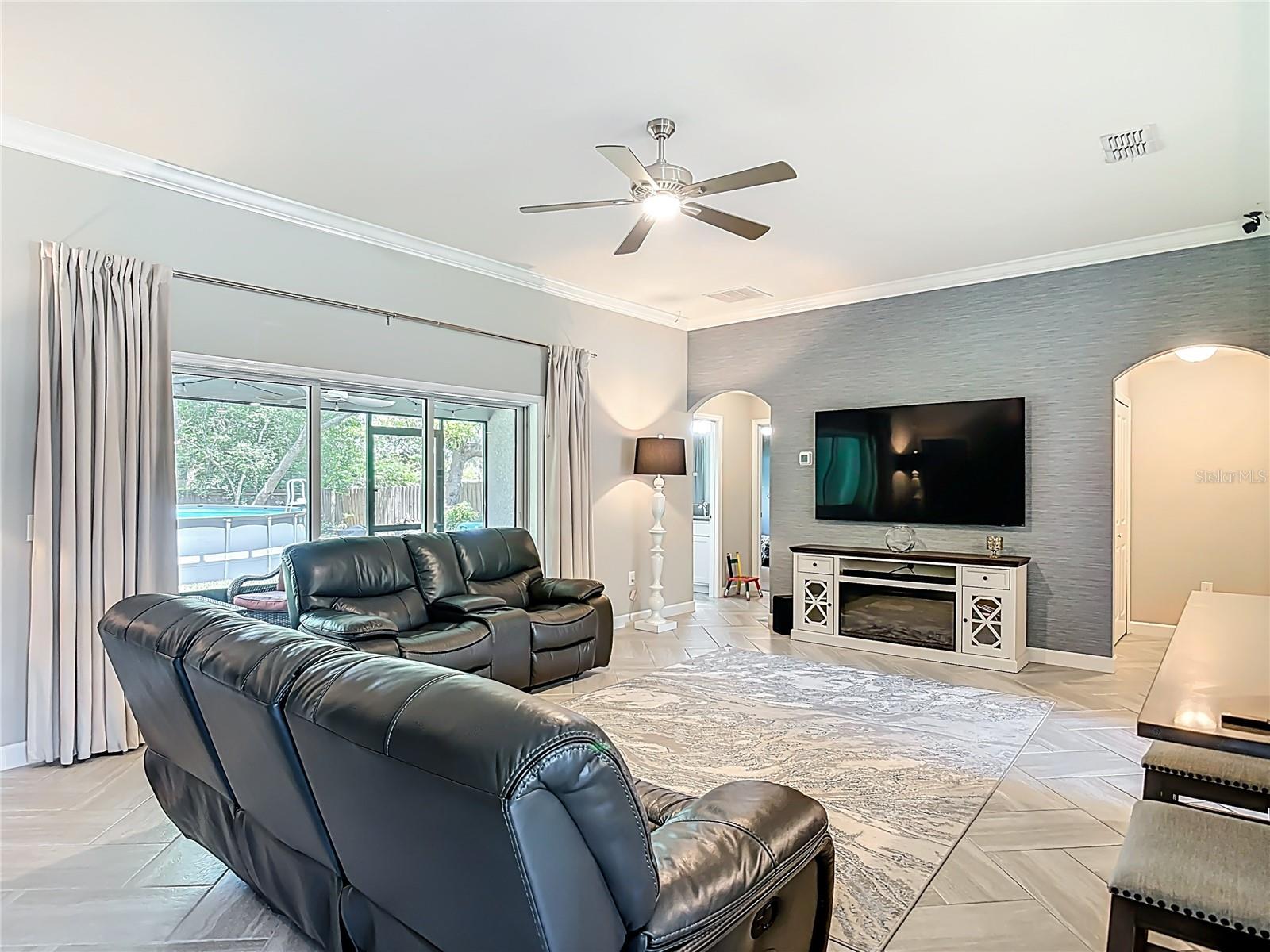 PLANTATION ESTATES UNIT 01 - Residential