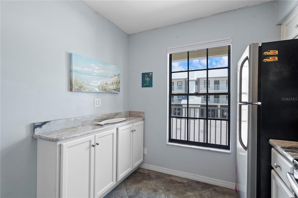 Photo of 340 Causeway Boulevard #104, Dunedin, FL 34698 (MLS # TB8552546)