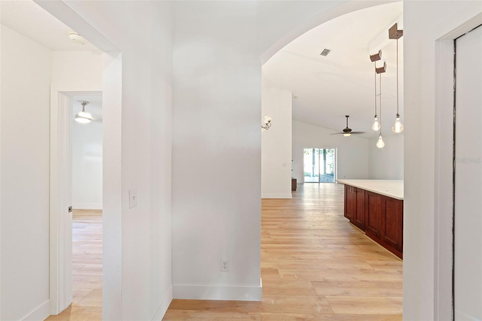 OAK GROVE PH 02 - Residential Lease