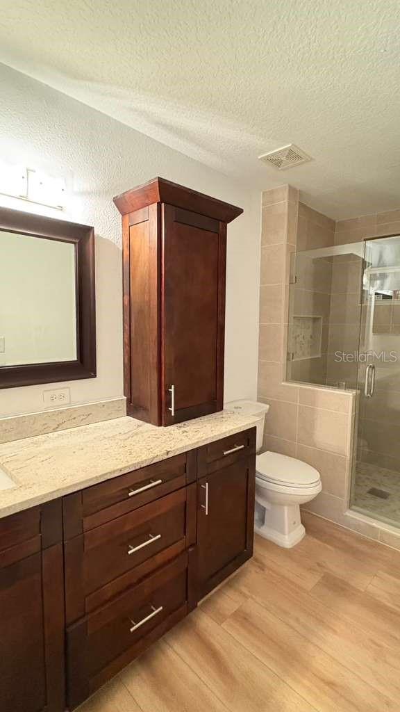 OAK GROVE PH 02 - Residential Lease