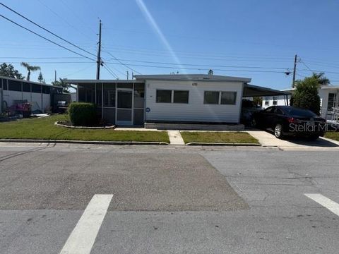 Photo of 620 49th Avenue W, Bradenton, FL 34207 (MLS # A4690576)