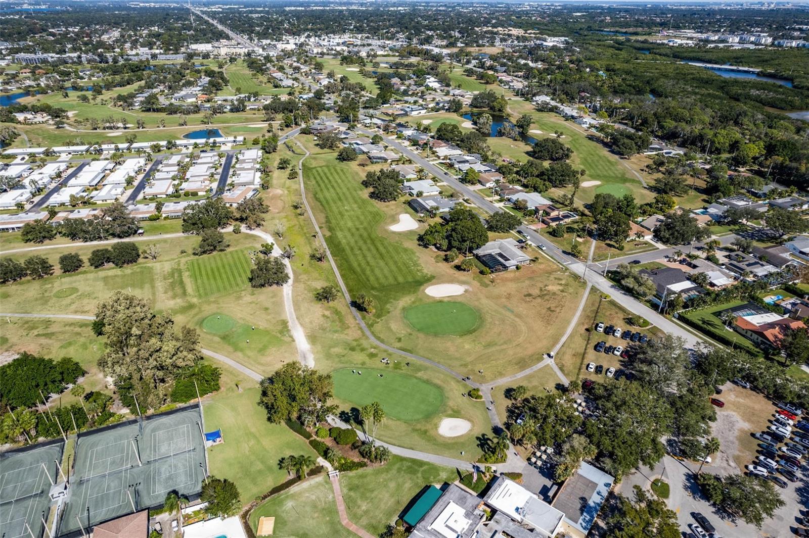 SEMINOLE LAKE GOLF & COUNTRY CLUB ESTATES - Residential