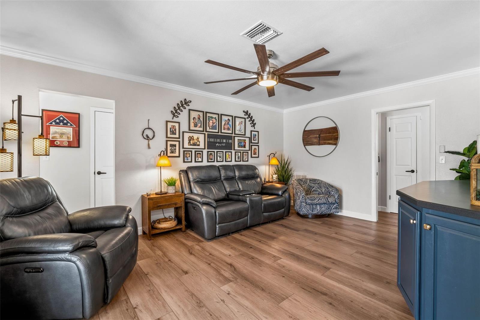 SEMINOLE LAKE GOLF & COUNTRY CLUB ESTATES - Residential