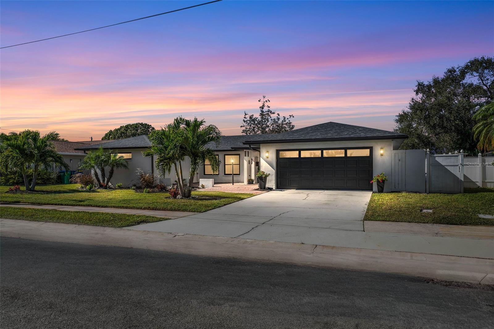 SEMINOLE LAKE GOLF & COUNTRY CLUB ESTATES - Residential