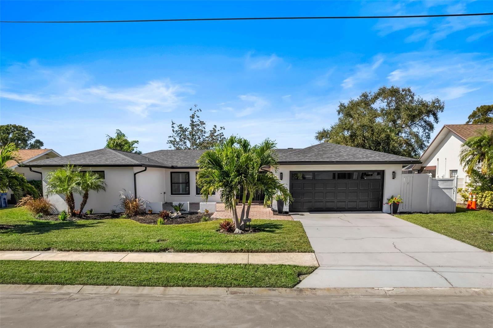 SEMINOLE LAKE GOLF & COUNTRY CLUB ESTATES - Residential