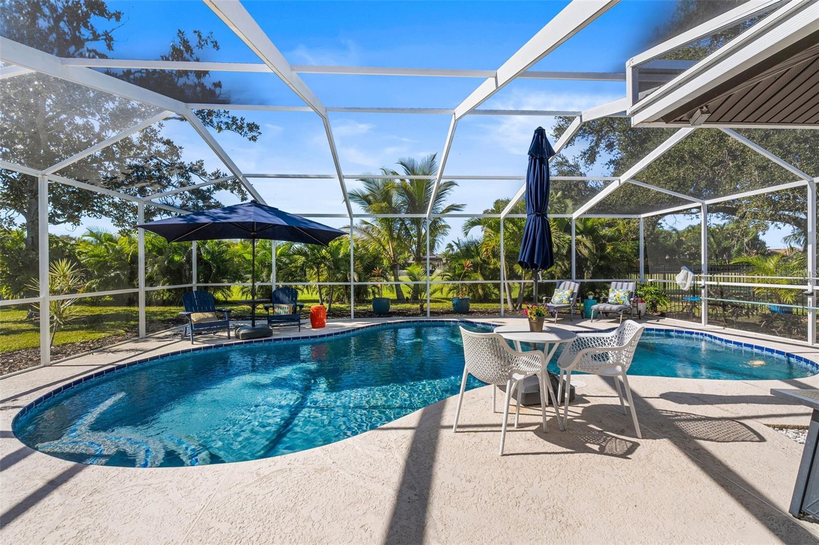 SEMINOLE LAKE GOLF & COUNTRY CLUB ESTATES - Residential