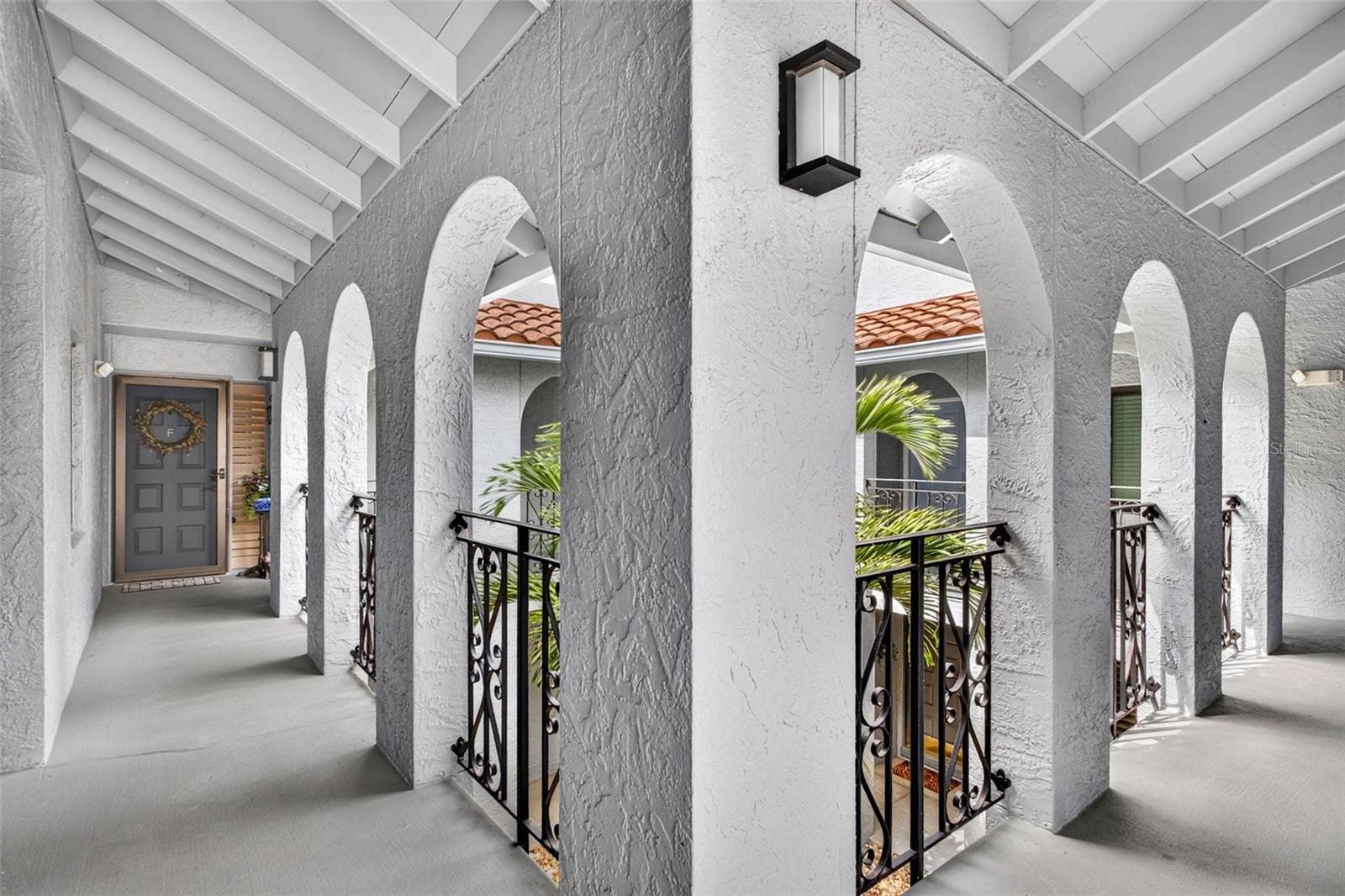6326 GRAND BAHAMA CIRCLE F