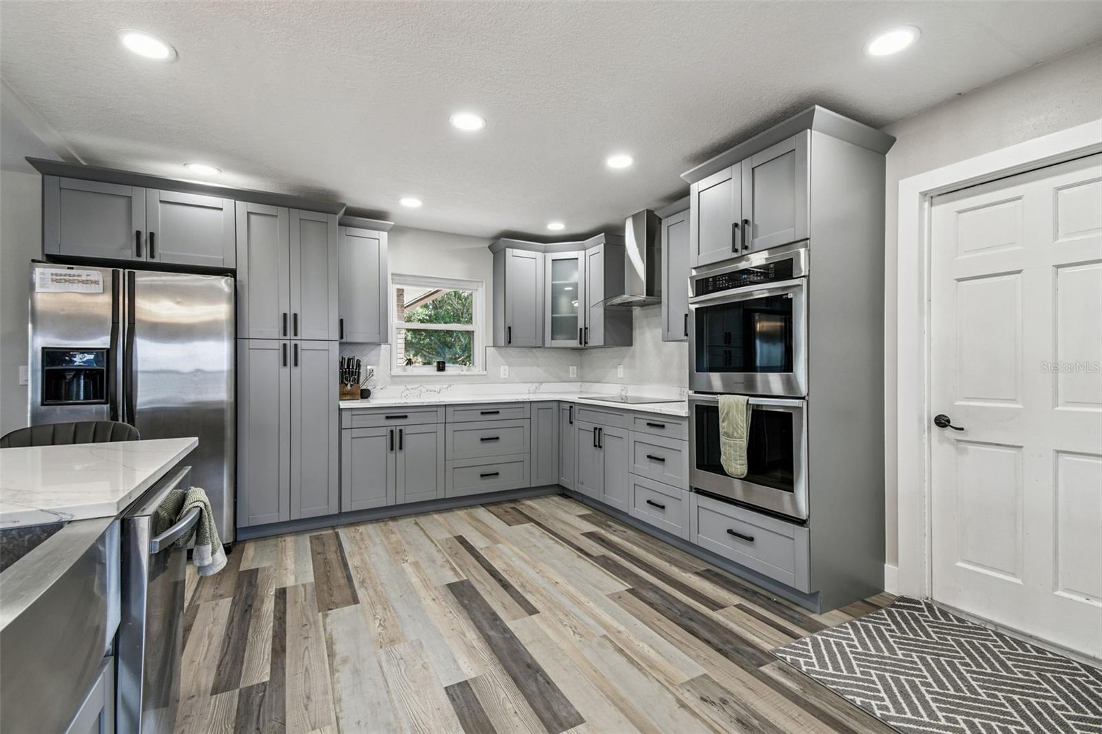 STARLITE SUB - Residential