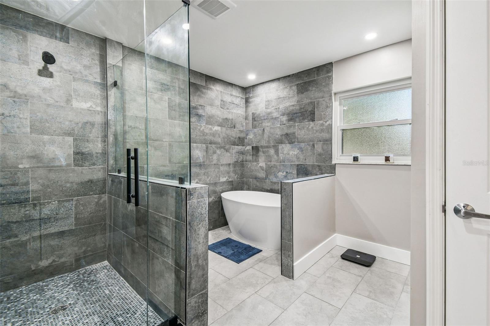 STARLITE SUB - Residential