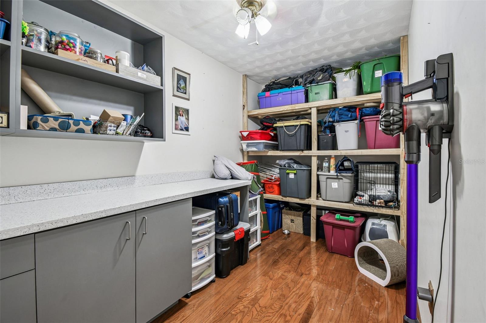 STARLITE SUB - Residential