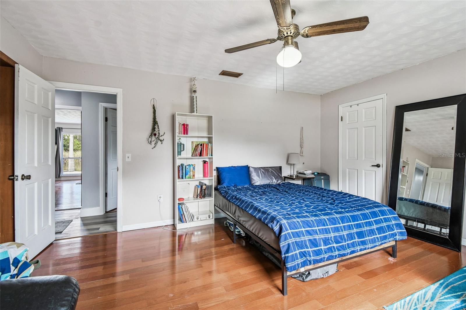 STARLITE SUB - Residential