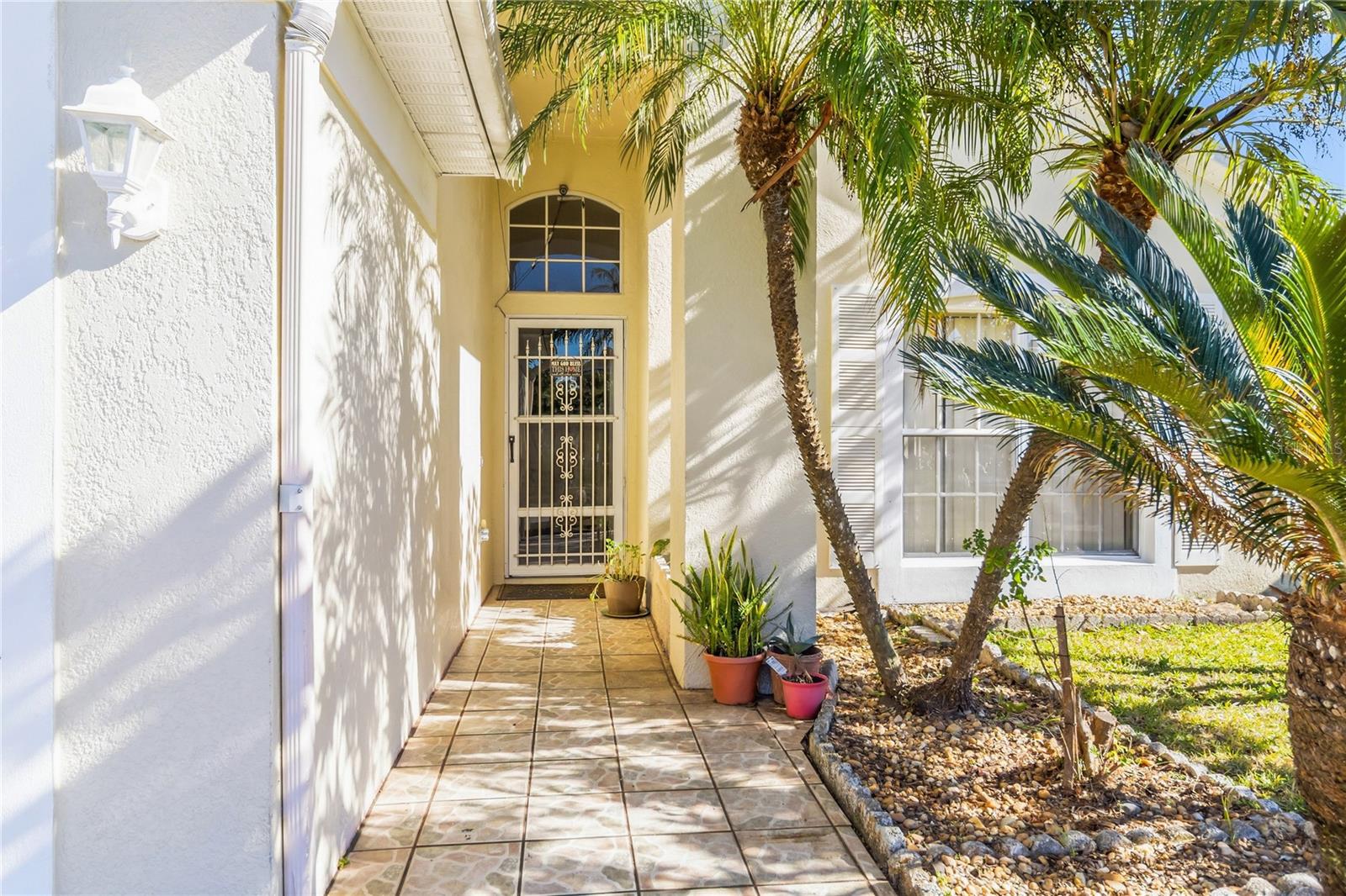 1809 EDINBURGH STREET