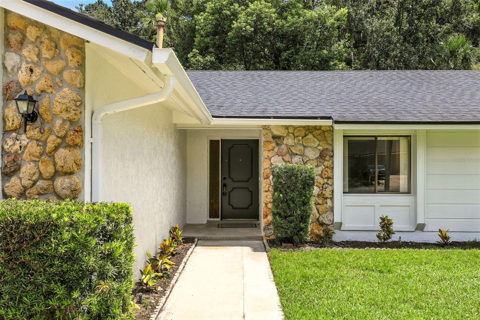 887 GREAT BEND ROAD