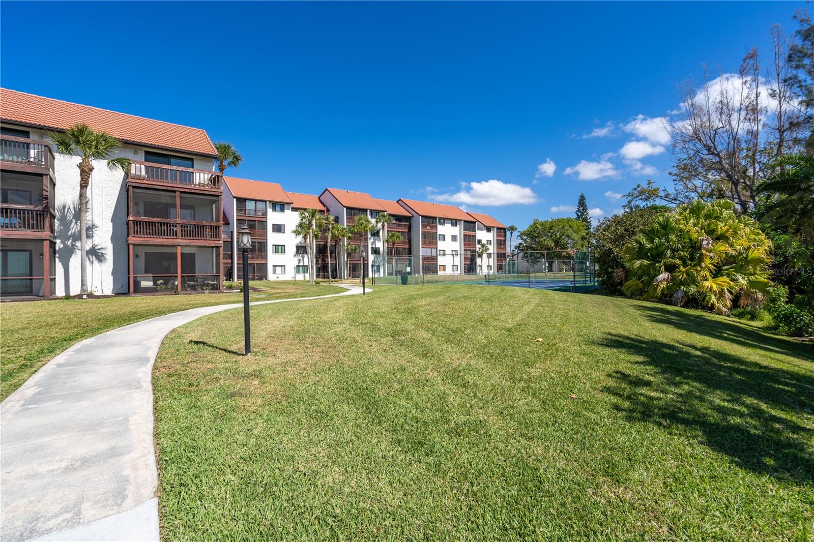 CASTEL DEL MARE - Residential