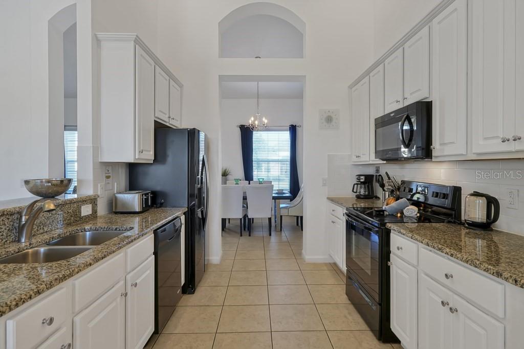 Photo of 4095 Oaktree Drive, Davenport, FL 33837 (MLS # S5159444)