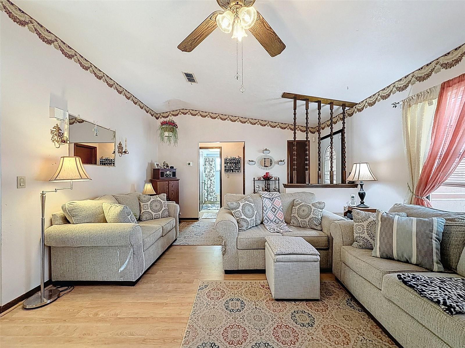 SPRING HILL - Residential