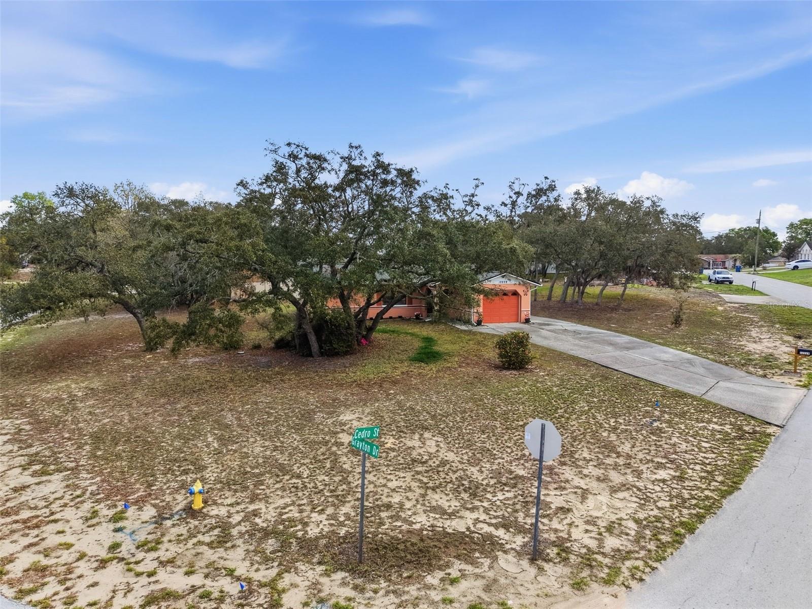 SPRING HILL - Residential