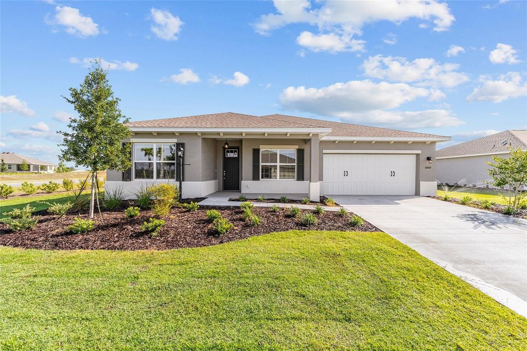 Photo of 10665 SW 101st Lane Road, Ocala, FL 34481 (MLS # OM724930)