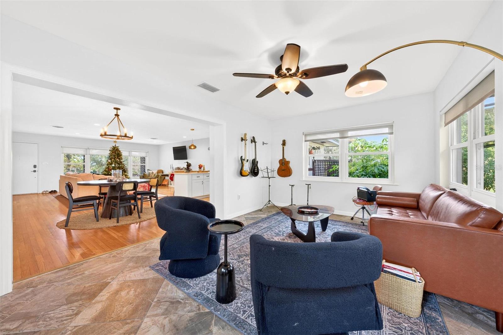 RAINBOW RIDGE - Residential