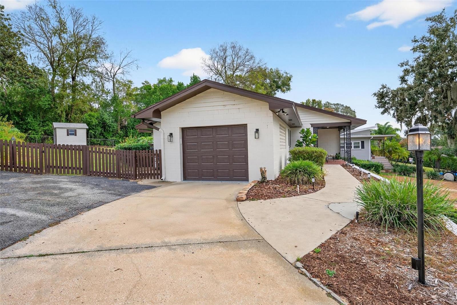 RAINBOW RIDGE - Residential