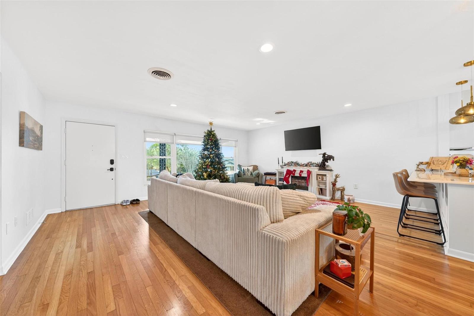 RAINBOW RIDGE - Residential