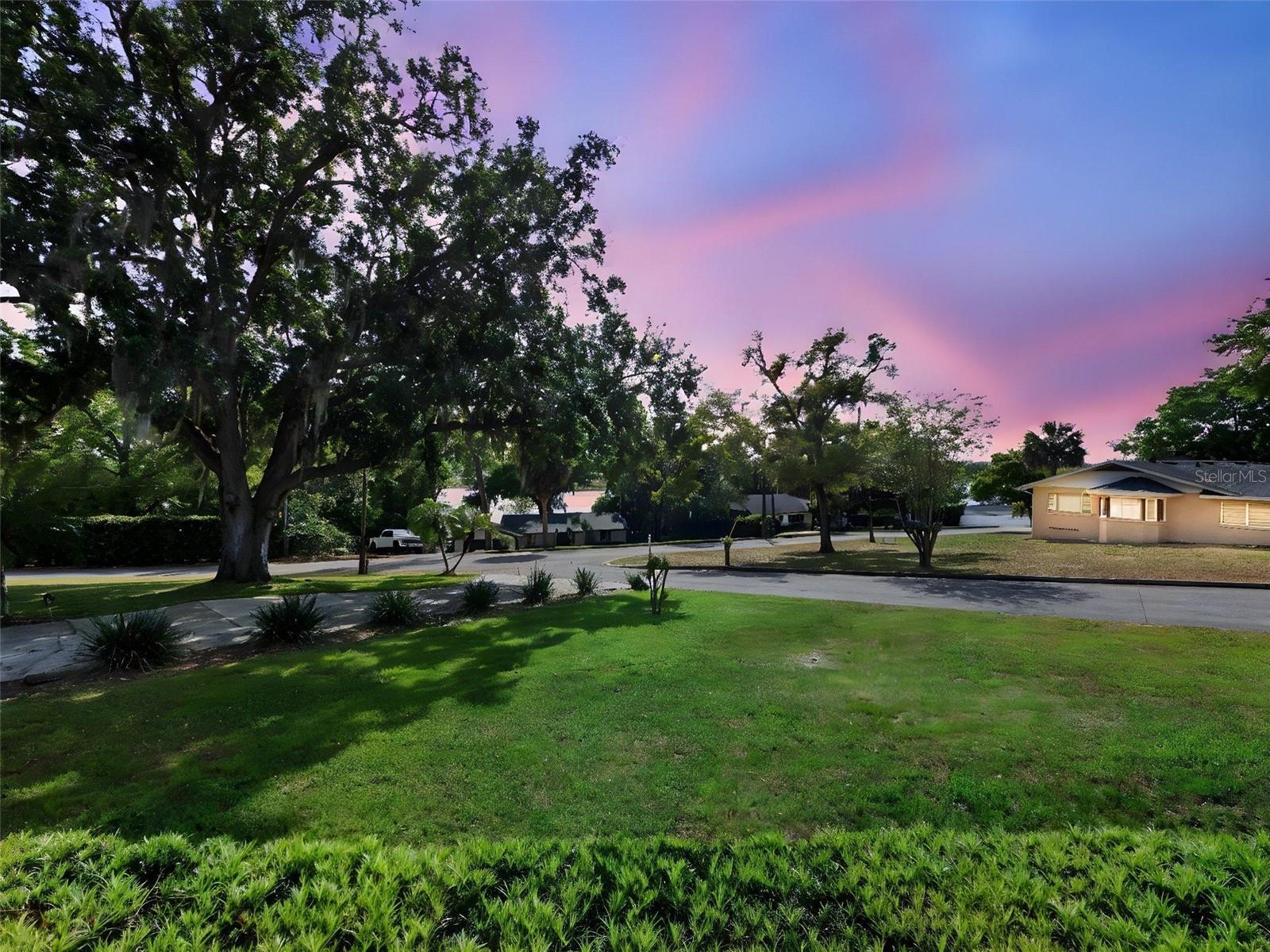 RAINBOW RIDGE - Residential