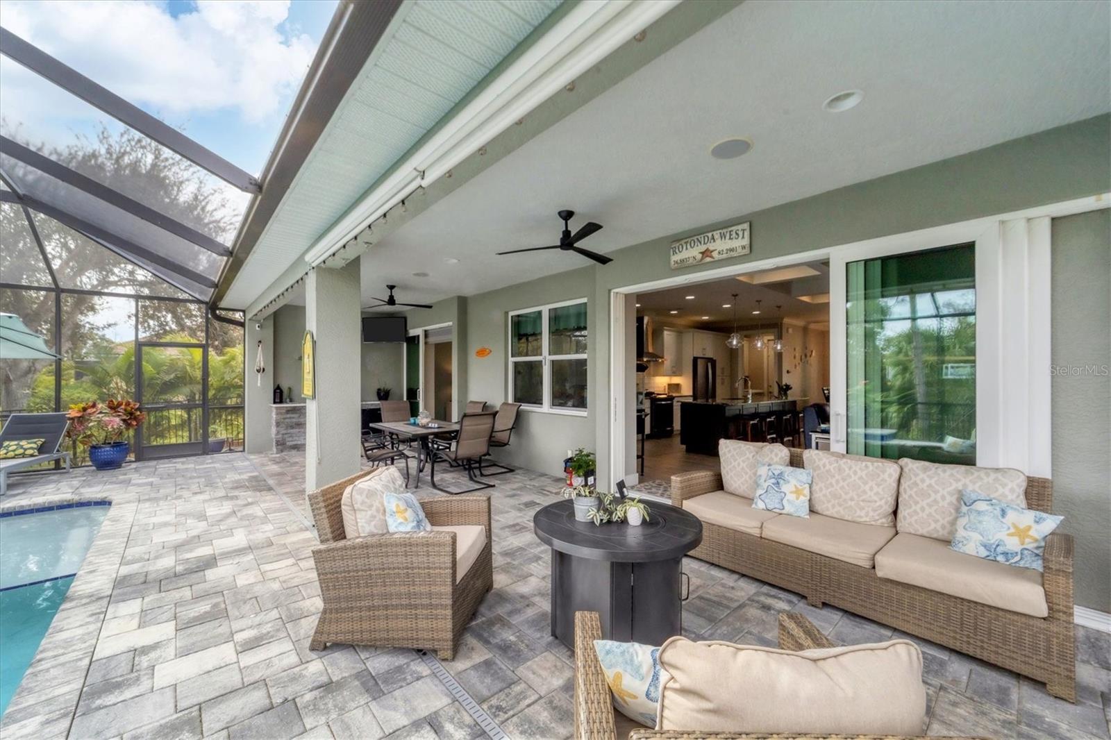 ROTONDA WEST PINE VALLEY - Residential