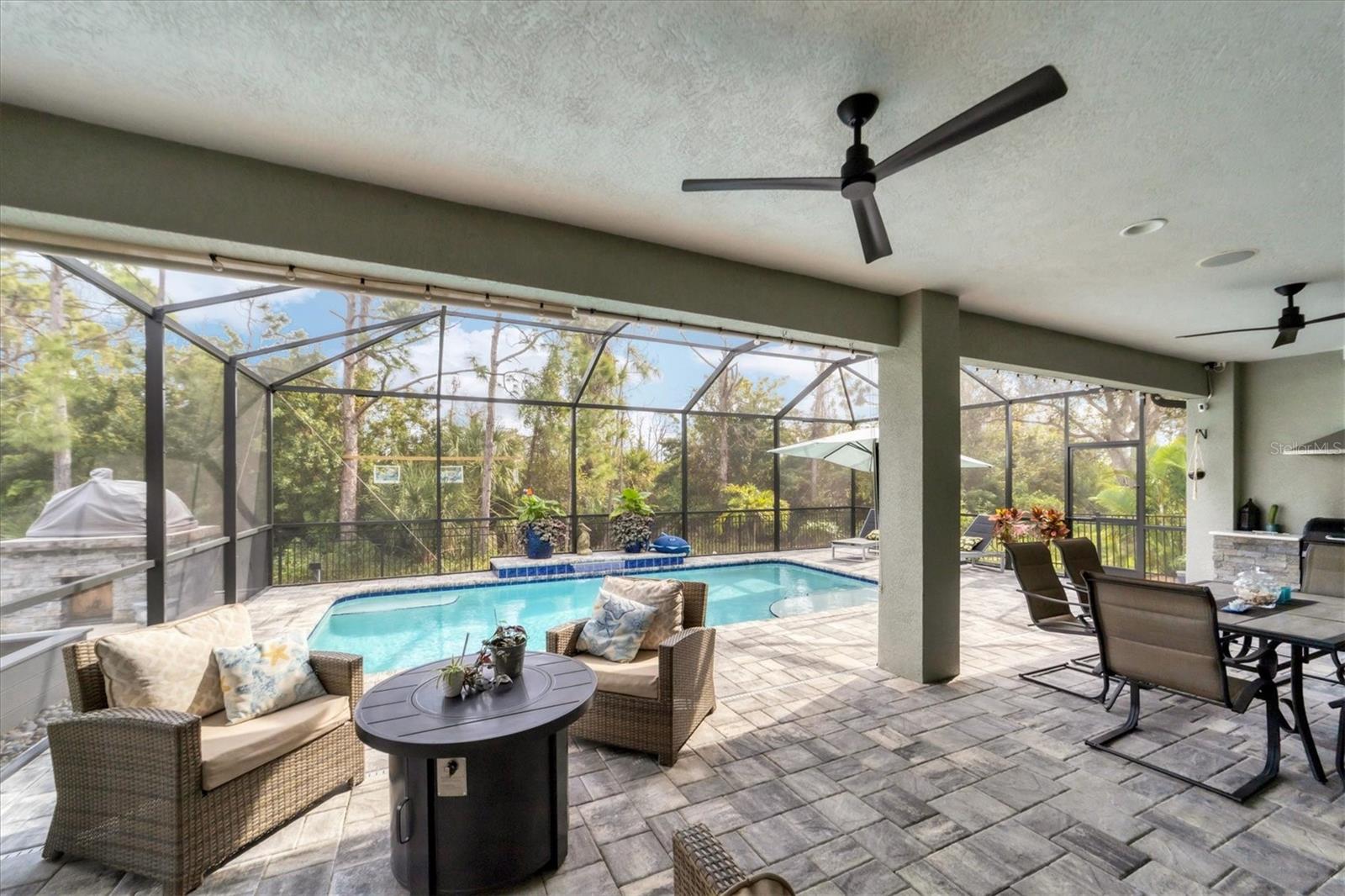 ROTONDA WEST PINE VALLEY - Residential