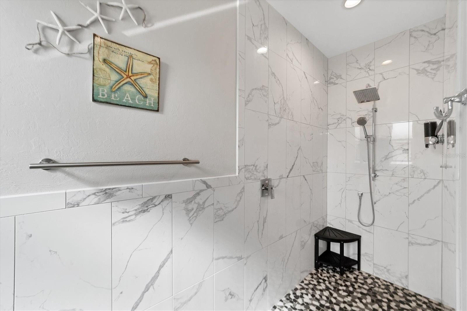 ROTONDA WEST PINE VALLEY - Residential