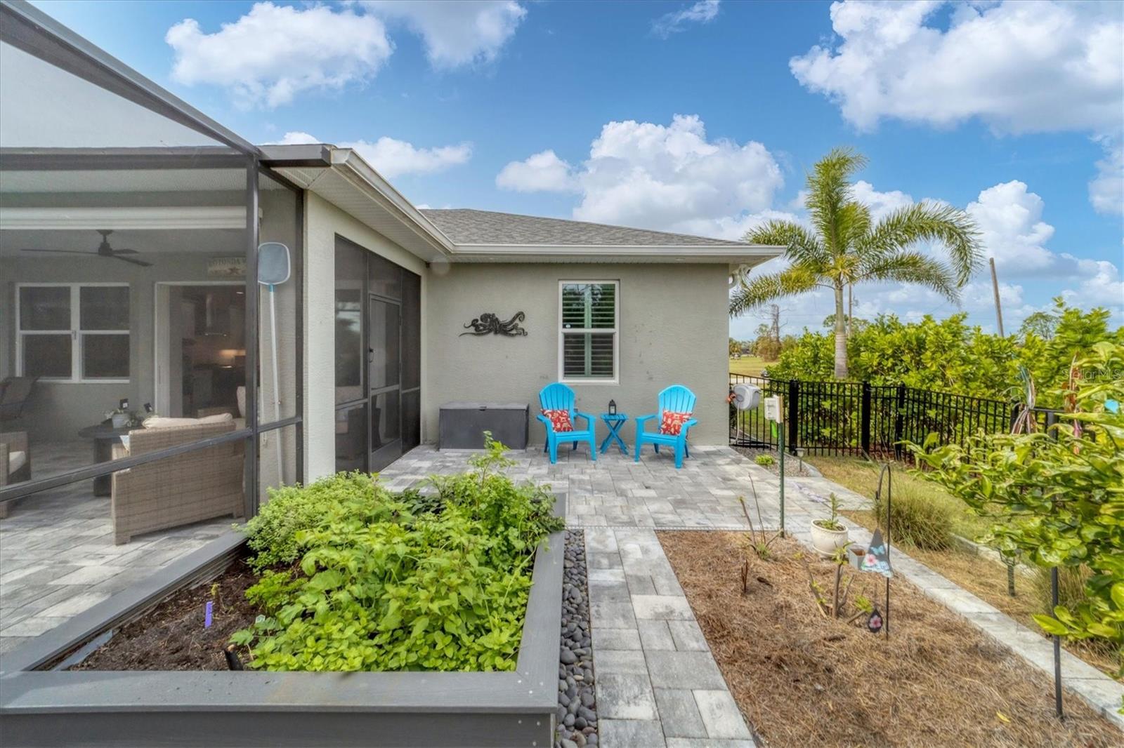 ROTONDA WEST PINE VALLEY - Residential