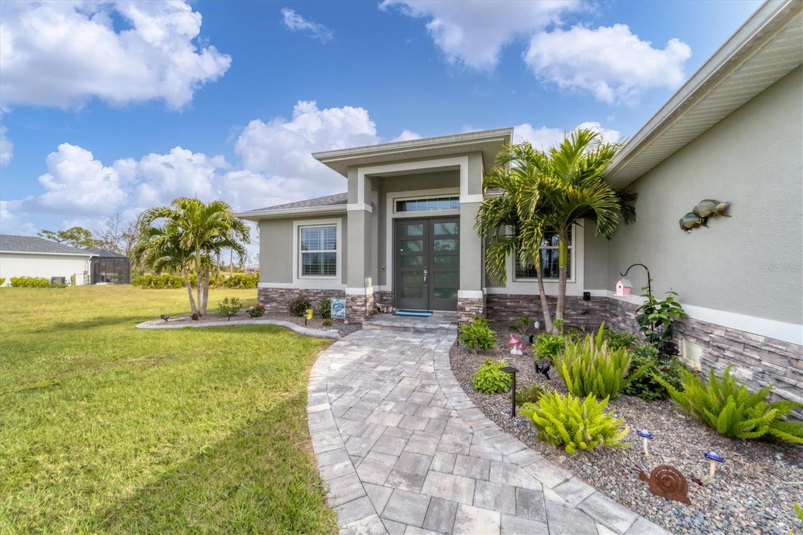 ROTONDA WEST PINE VALLEY - Residential