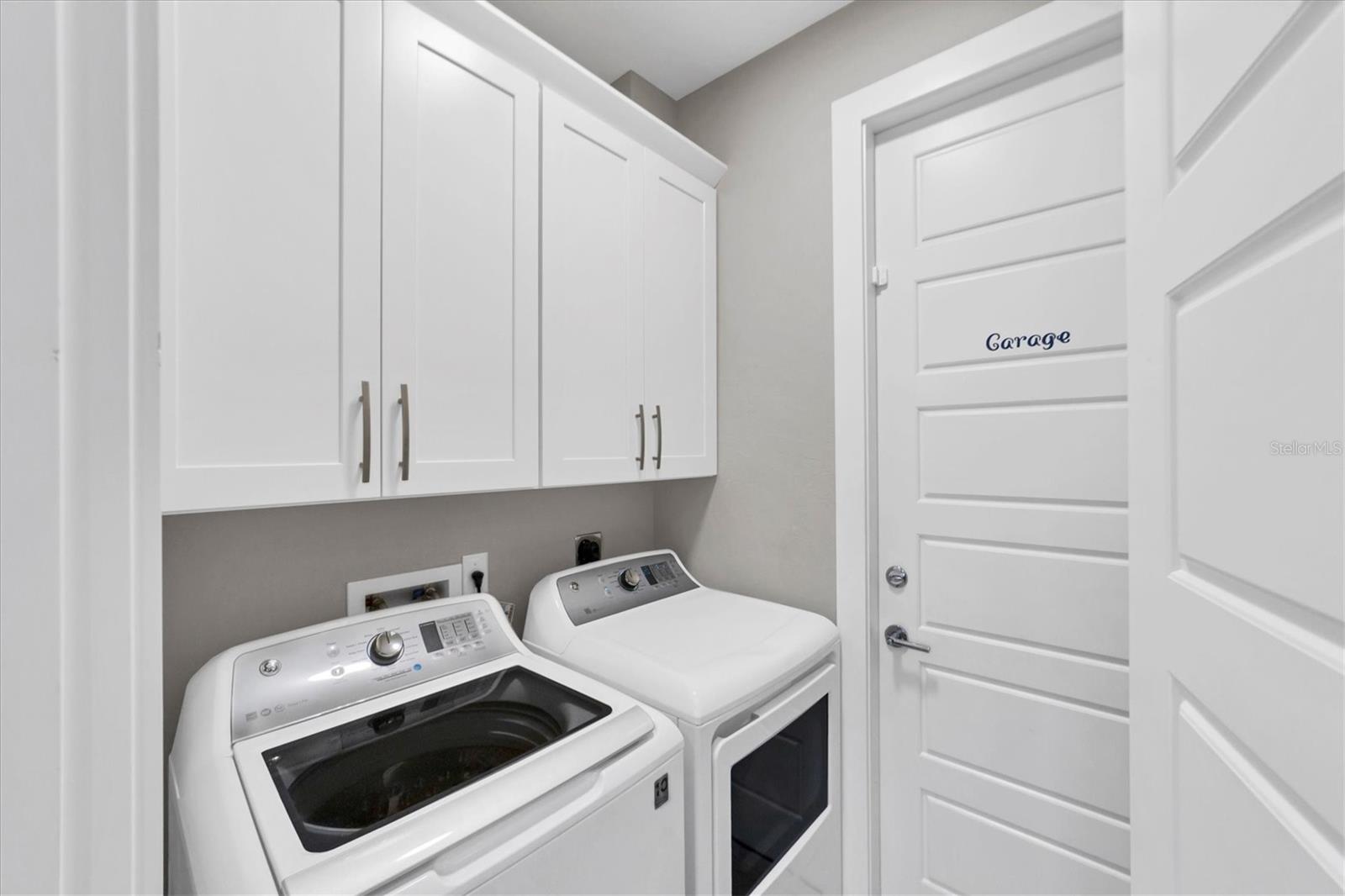 ROTONDA WEST PINE VALLEY - Residential