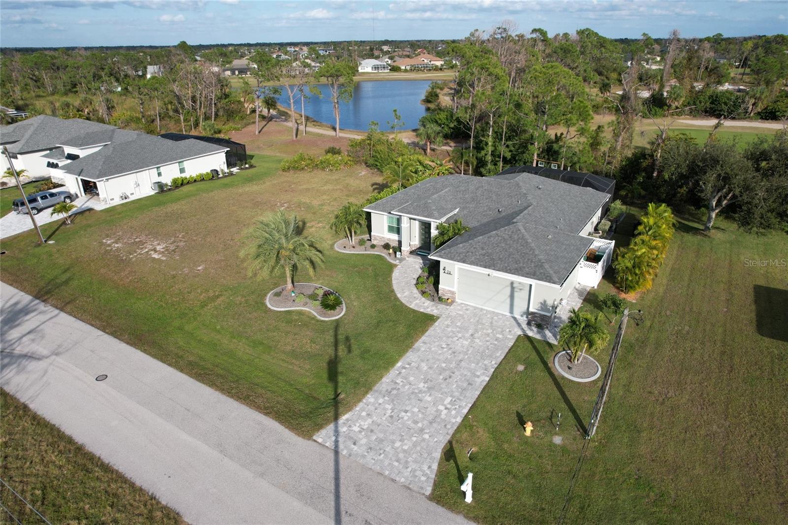 ROTONDA WEST PINE VALLEY - Residential