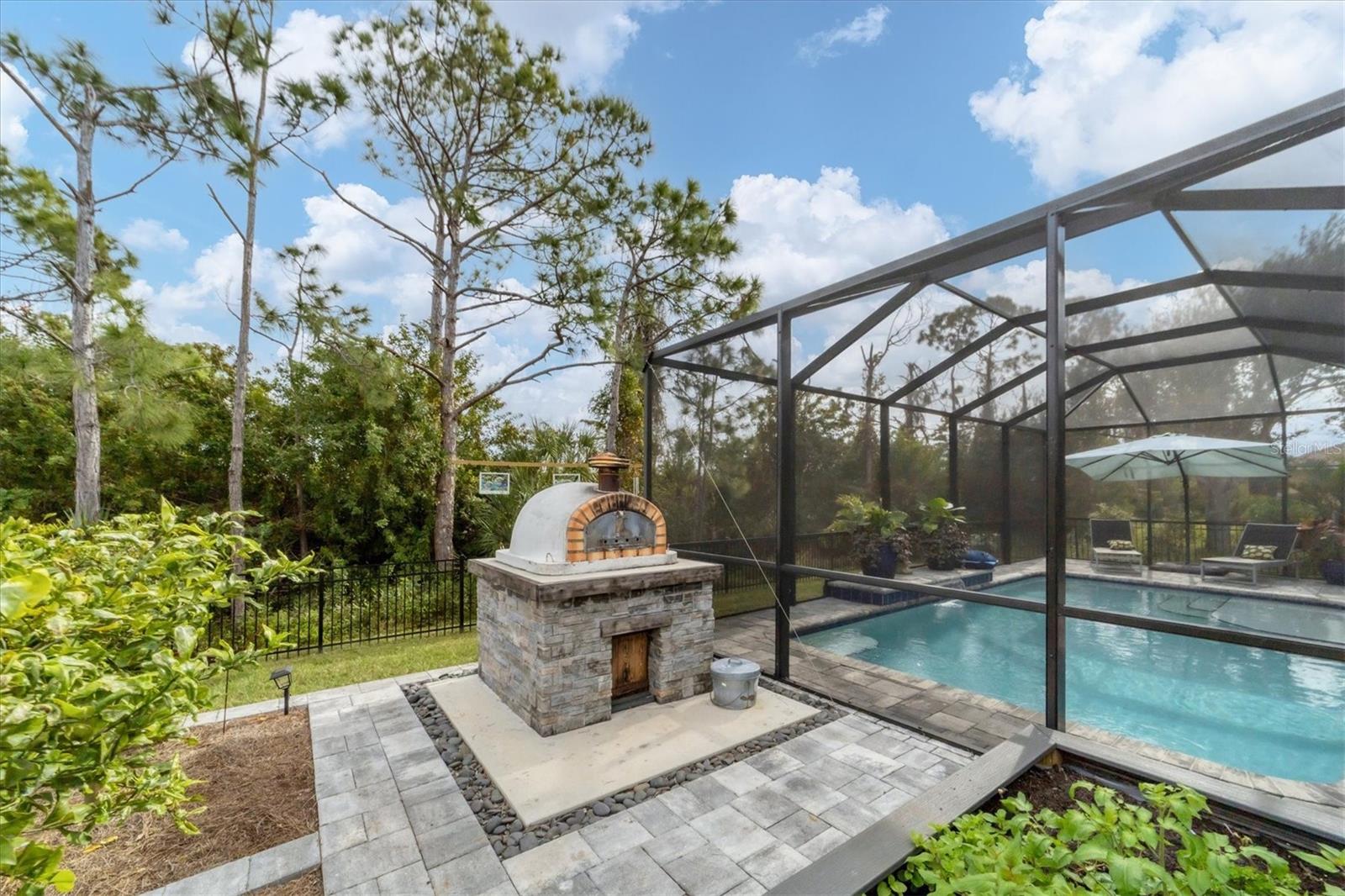 ROTONDA WEST PINE VALLEY - Residential