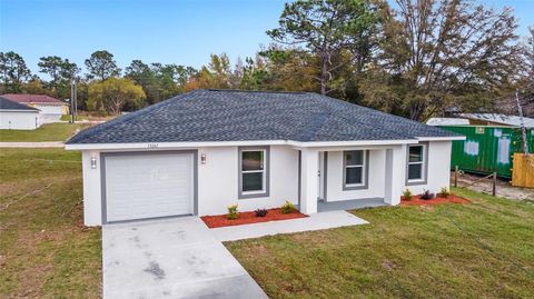 A home in DUNNELLON