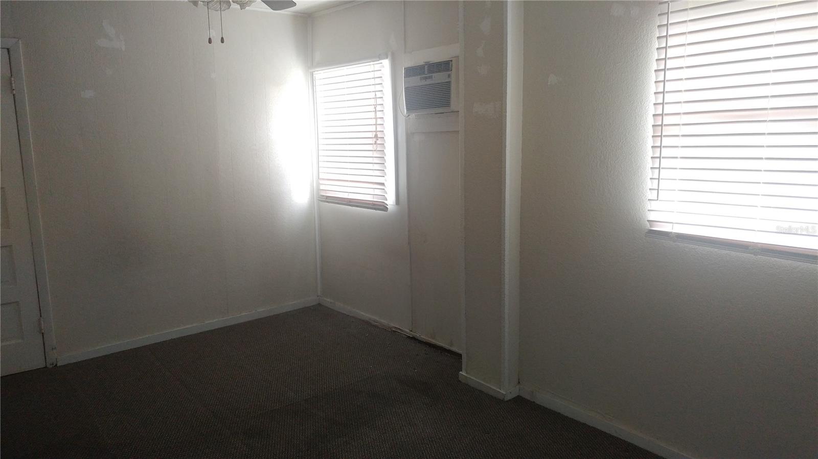 WEST SIDE - Residential Lease