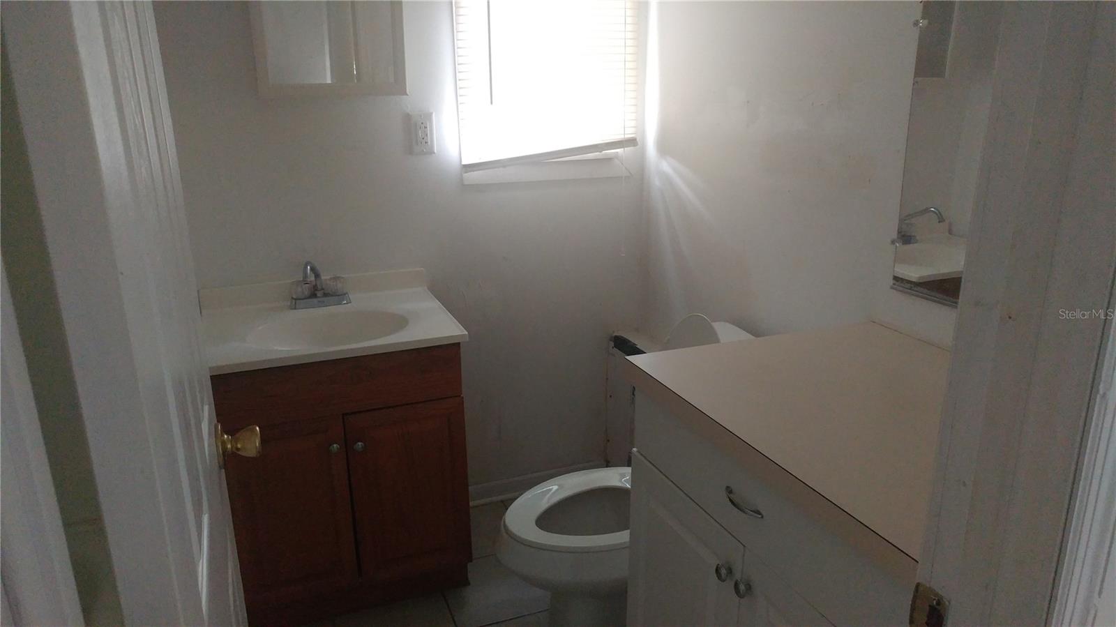 WEST SIDE - Residential Lease