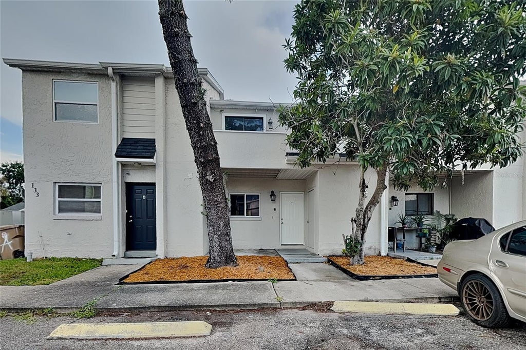 Photo of 133 Jones Lane #B, Kissimmee, FL 34743 (MLS # O6438662)