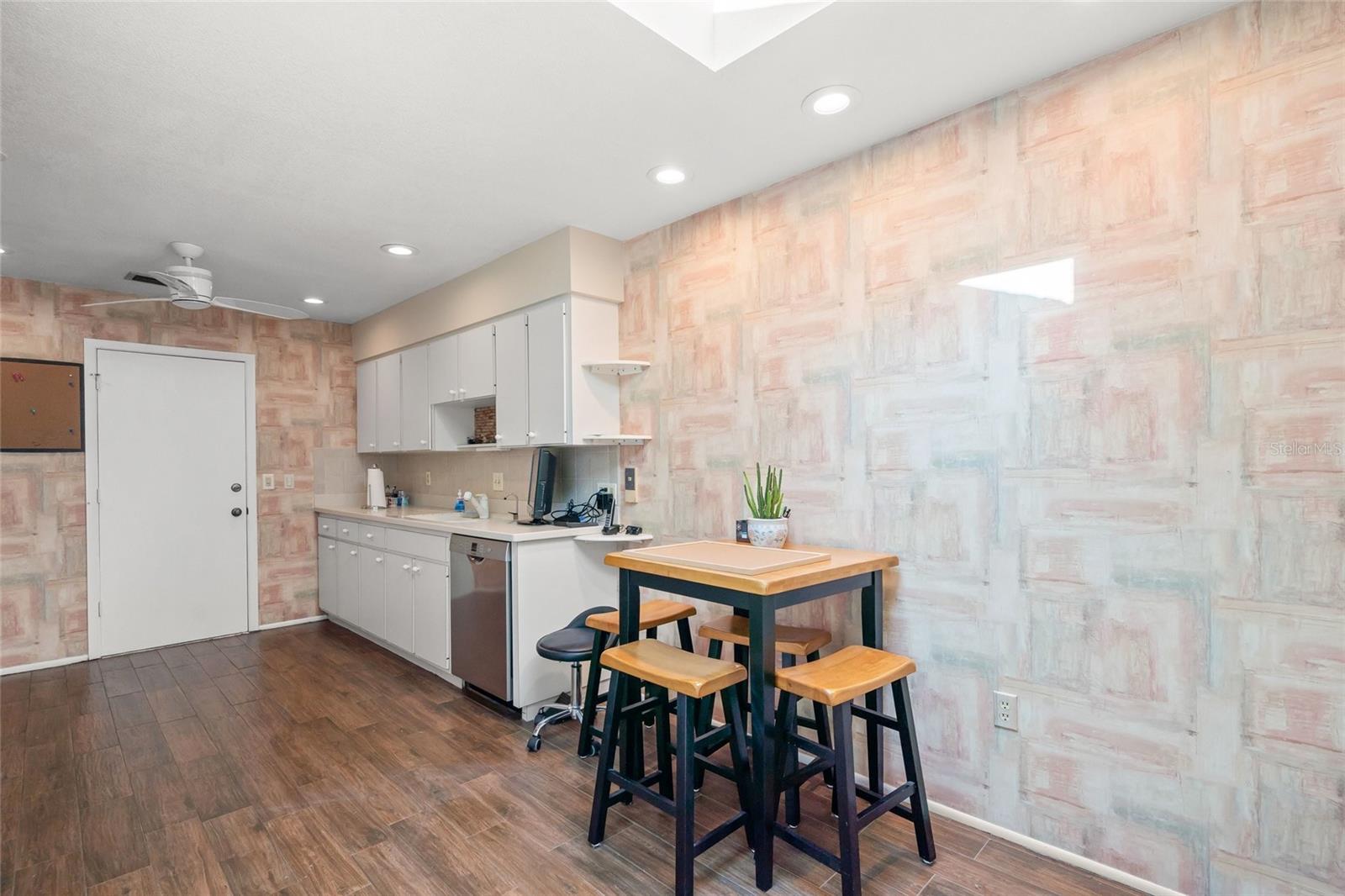 HAMMOCKS III,BENT TREE - Residential