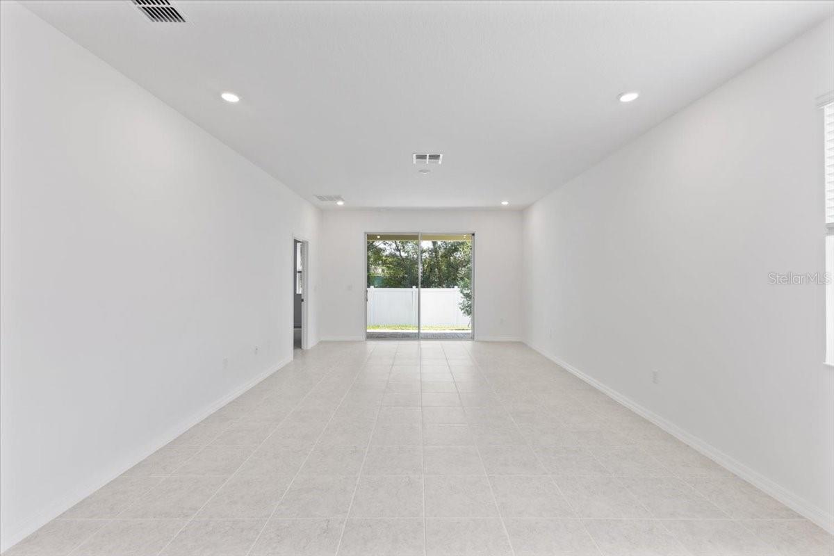 MIRROR LAKE VILLAGE - Residential