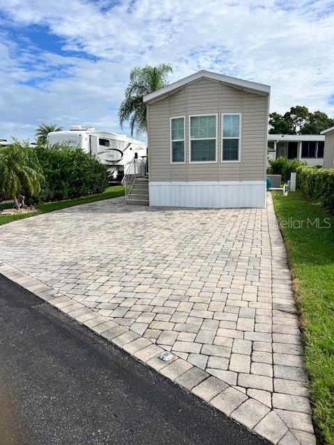 ELITE RESORTS AT CITRUS VALLEY CONDO UNIT 19 - Residential