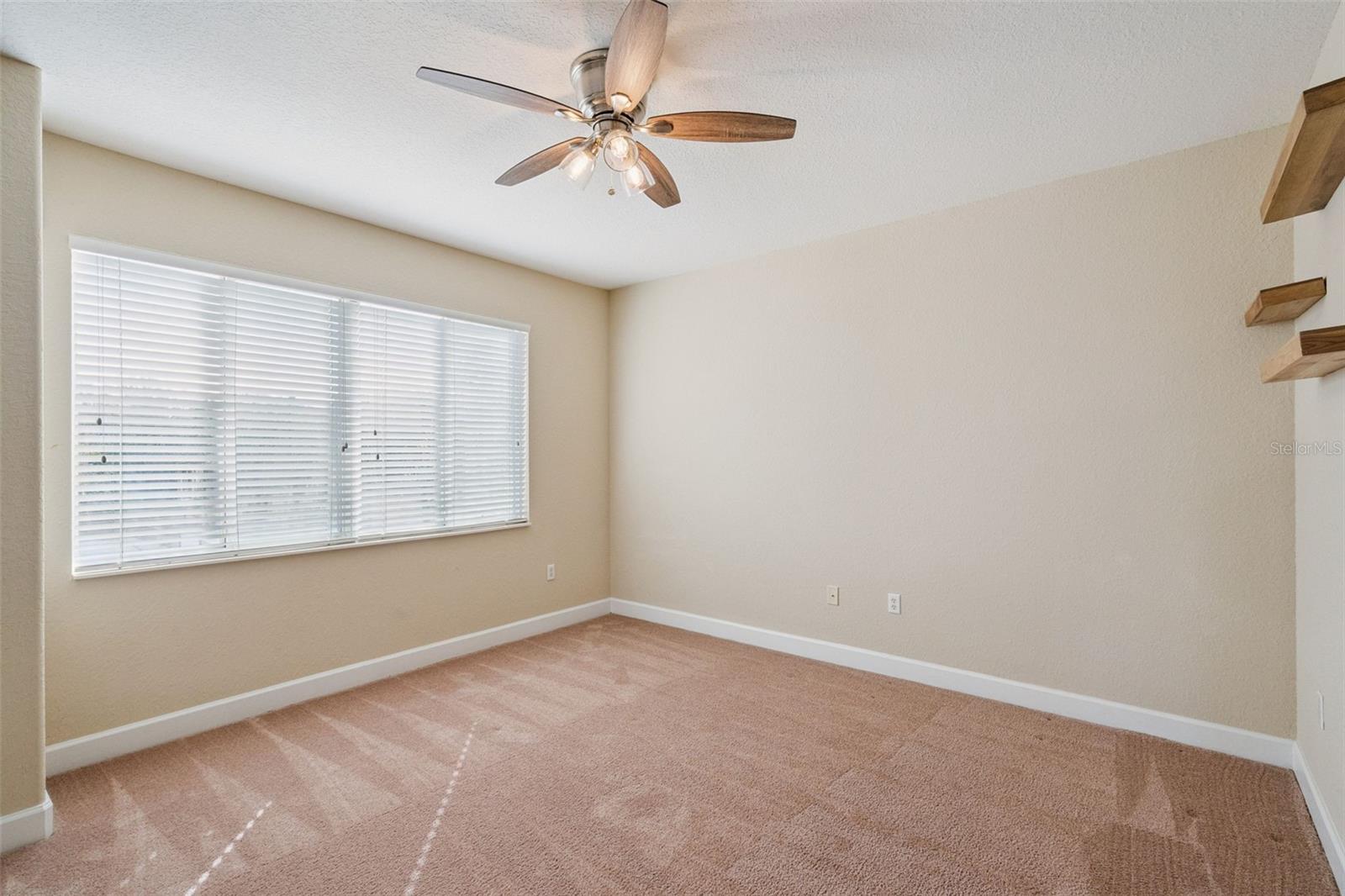 MANDALAY/STONEBRIDGECOMMONS C - Residential